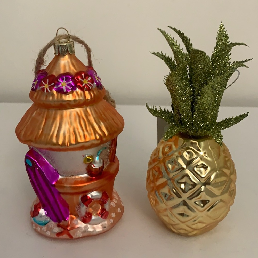 Christmas St. Nicholas Square Snowflakes & Seashells Set of Ornaments.